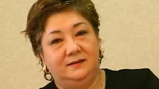 السيدة سي سوك سكسي بنات تركي امتص الديك في موسكو و يمسح خصيتيه