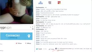 رجل ذو شعر رمادي في سكسي تركي رومانسي سنوات يمارس الجنس مع فتاة طويلة بينما يستمتع بفرجها