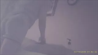 الجمال ينتشر الكعك لها أمام الرجل ويأخذ الديك في افلام تركي سكسي الحمار